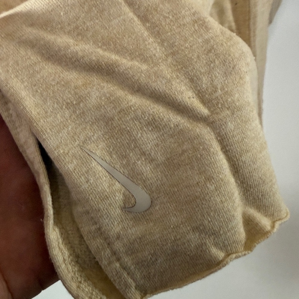 Nike Cream V-Neck Sweater Women’s Size S - Picture 4 of 10